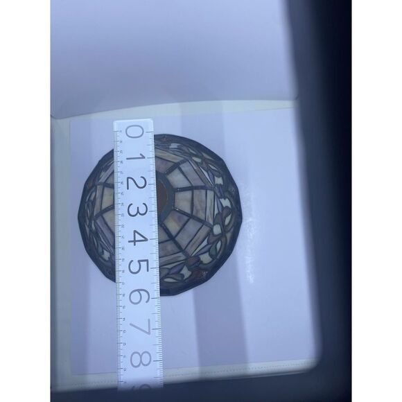 Tiffany Style Stain Glass Handcrafted Lampshade 5” High, 6”Wide, 1 1/2” opening - Picture 5 of 11